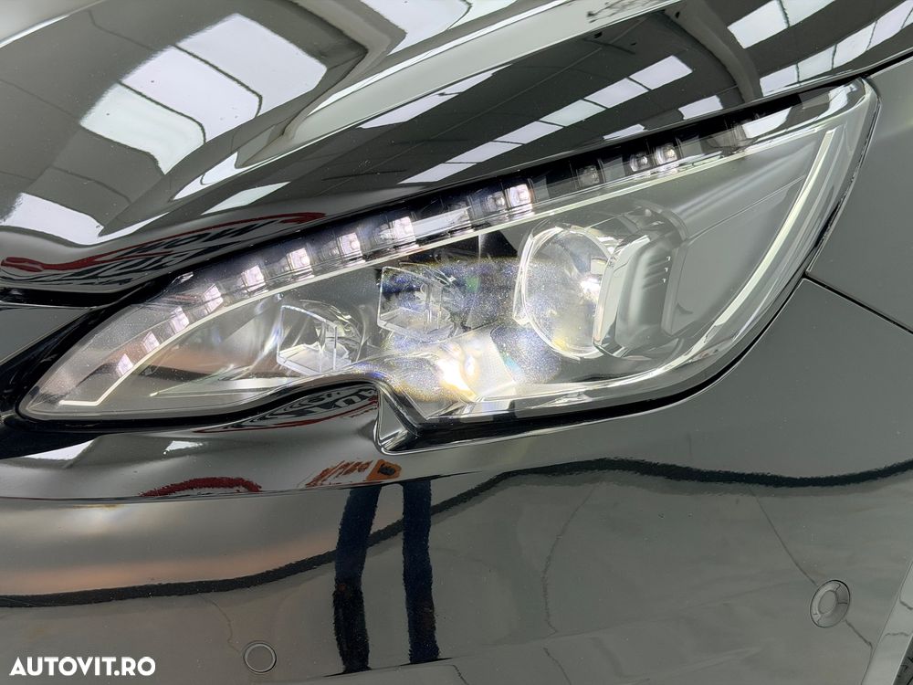 Peugeot 308 SW e-HDi 115 Stop & Start Allure - 33