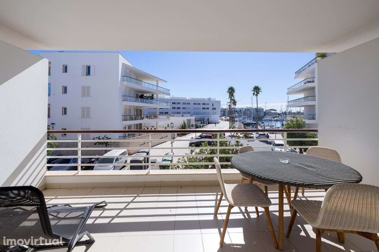 Apartamento Do Cais T2 com Vista  Marina- ARRENDAMENTO FERIAS - Grande imagem: 2/26