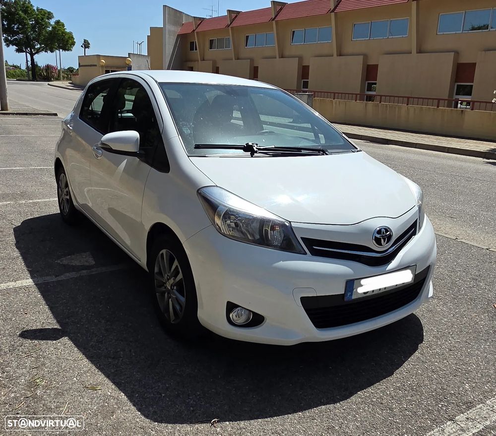 Toyota Yaris - 7