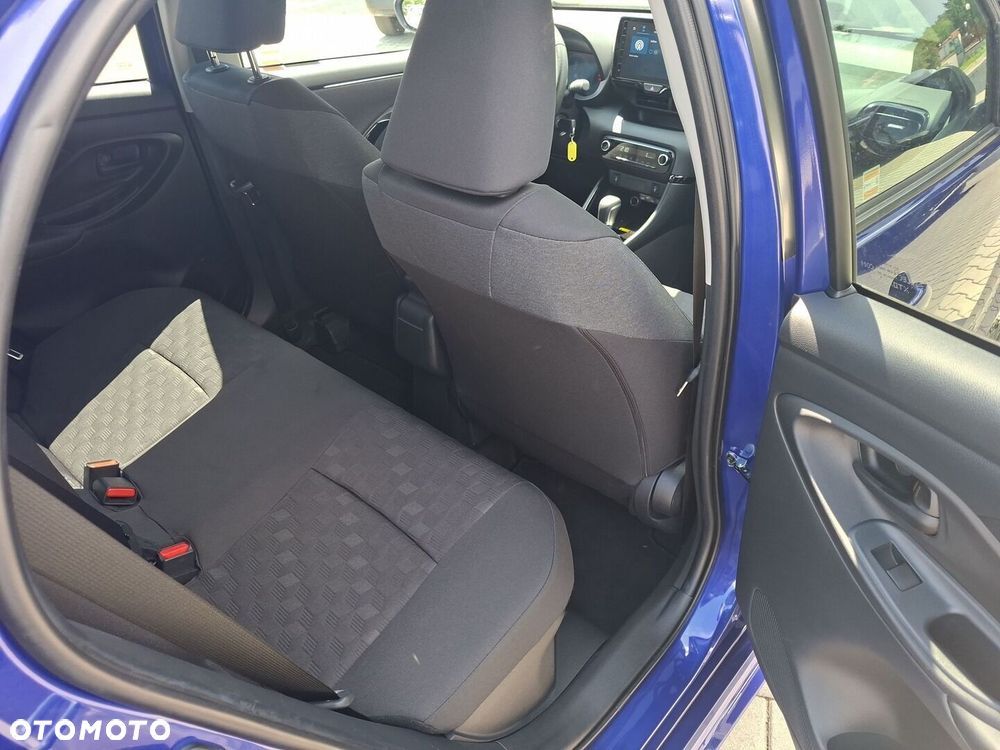 Toyota Yaris Hybrid 1.5 Style - 12