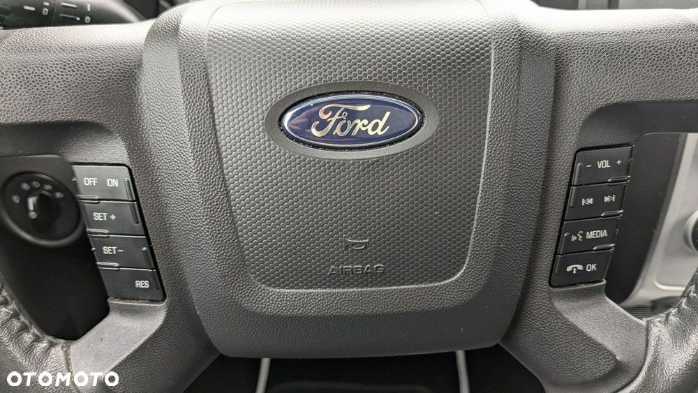 Ford Escape - 28