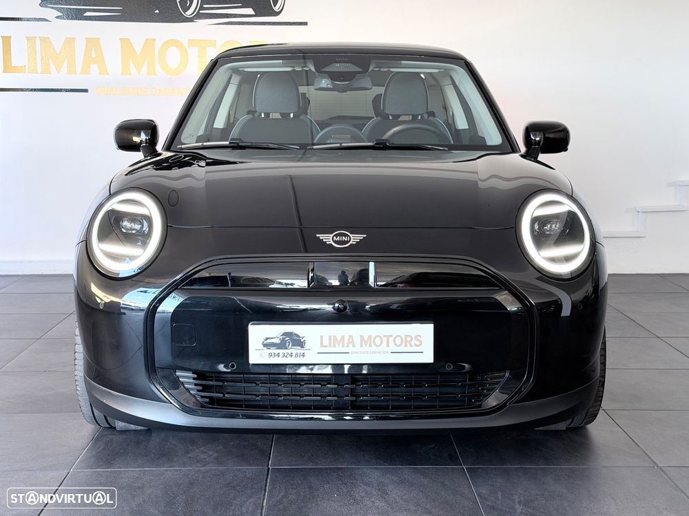 MINI 3 Portas Cooper E Favoured L - 2