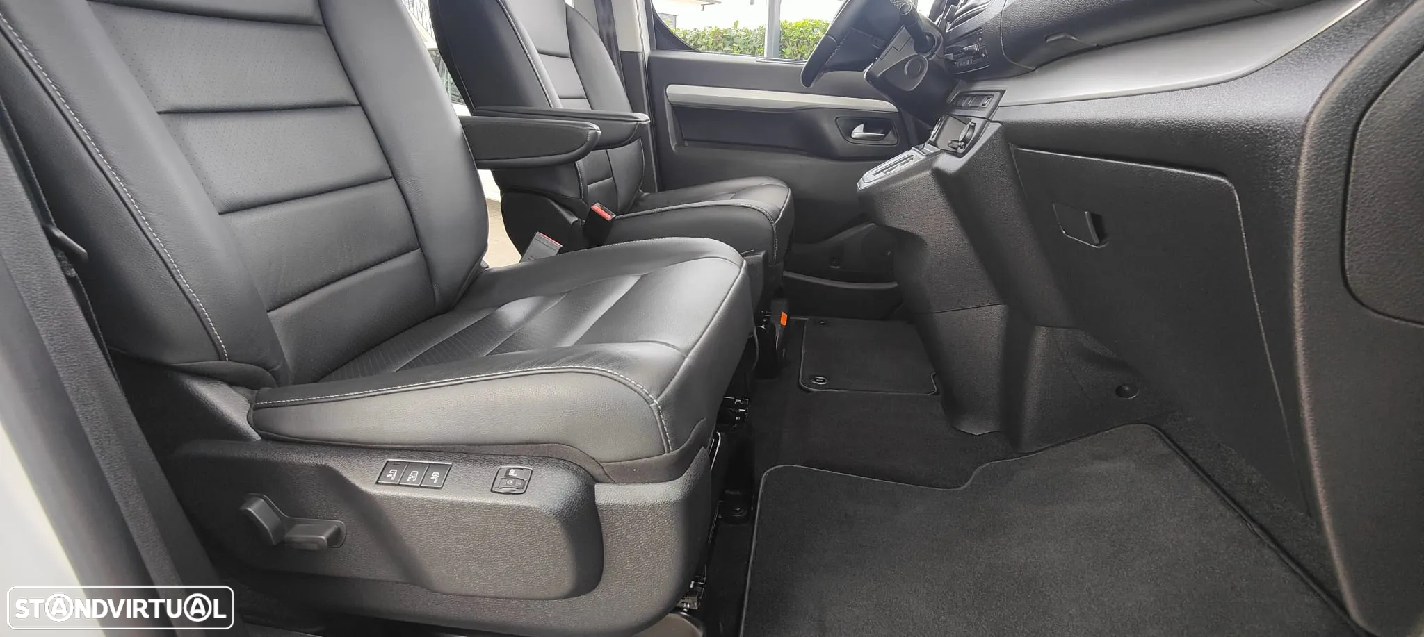 Citroën e-Spacetourer M (75 kWh) Business Lounge - 17