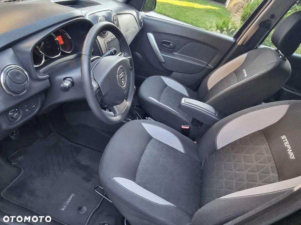 Dacia Sandero Stepway - 32