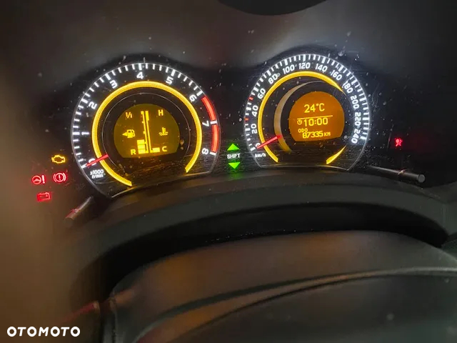 Toyota Auris 1.33 VVT-i Terra - 8