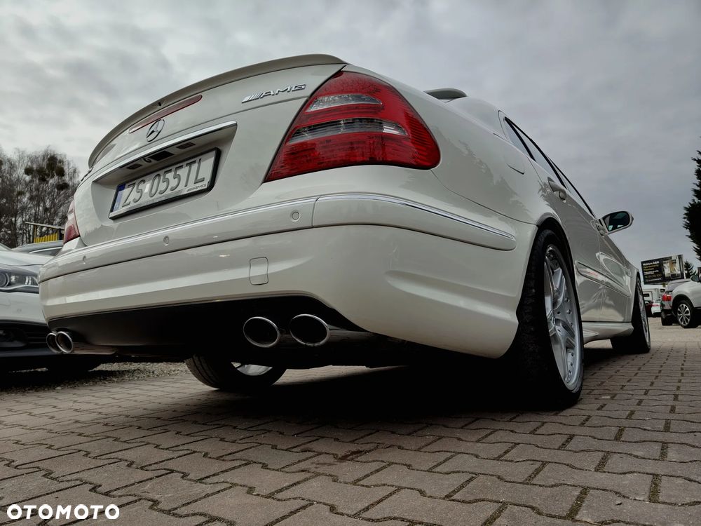 Mercedes-Benz Klasa E 55 AMG Automatik - 9
