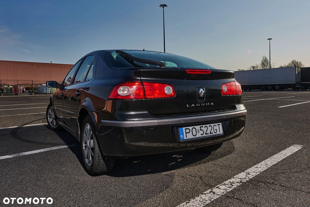 Renault Laguna 2.0 16V Expression - 11