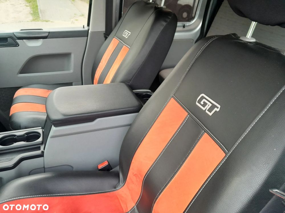 Volkswagen Transporter - 14