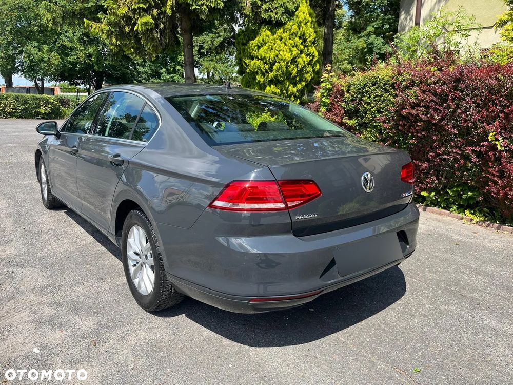 Volkswagen Passat 1.4 TSI BMT ACT Comfortline - 3