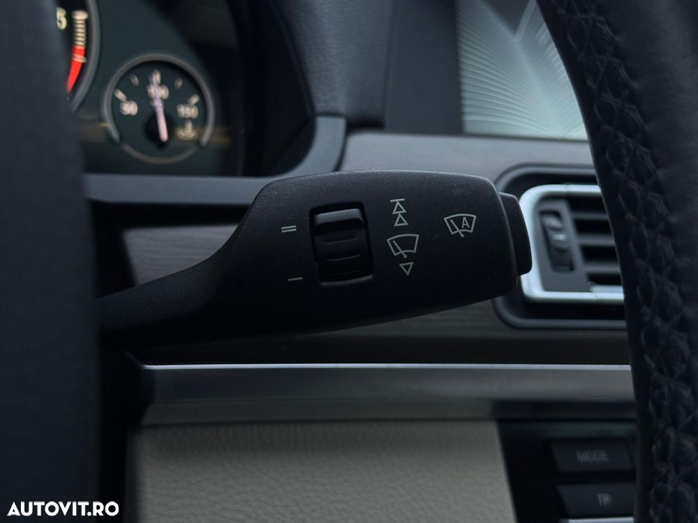 BMW Seria 7 740d xDrive Aut. - 29