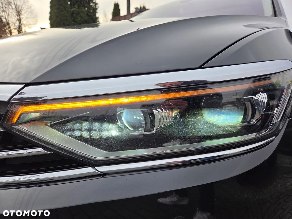 Volkswagen Passat 2.0 TDI Bi-Turbo BMT 4Mot Highline DSG - 37