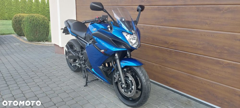 Yamaha XJ - 23