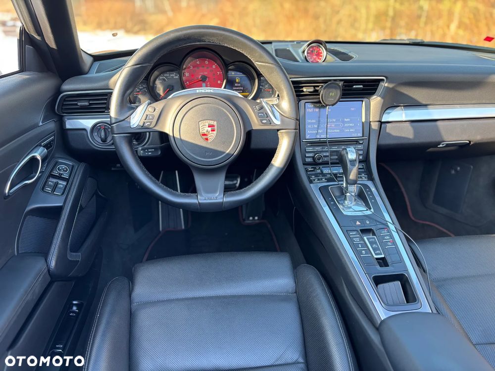Porsche 911 Carrera S PDK - 20