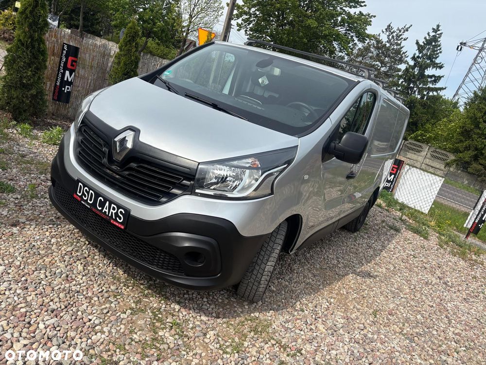 Renault Trafic - 2