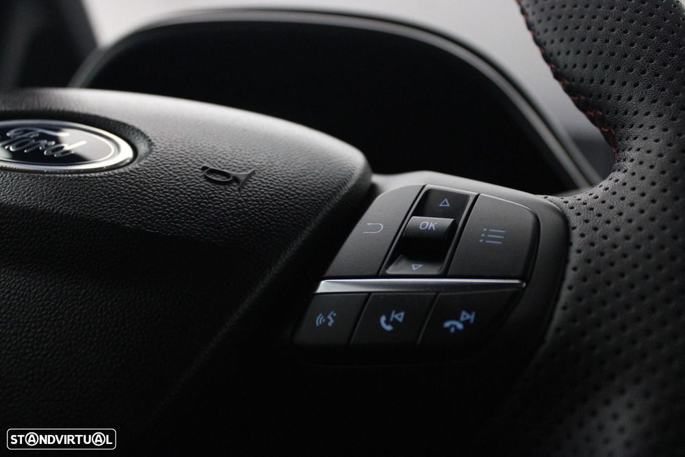 Ford Fiesta 1.0 EcoBoost ST-Line — fotografia 11