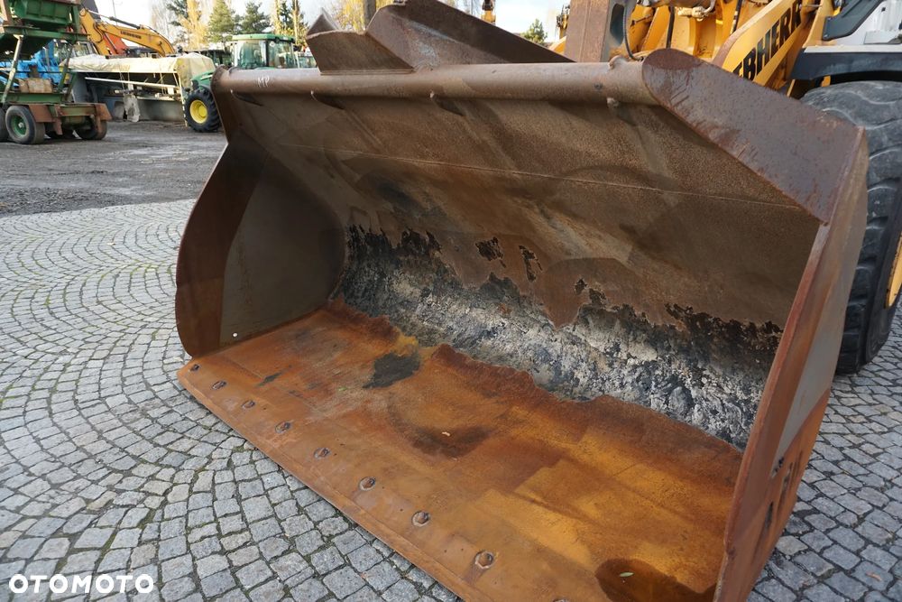 Liebherr L 566 xpower - 7