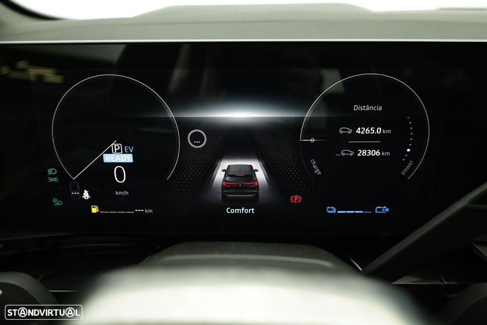 Renault Austral 1.2 E-Tech Iconic - 15