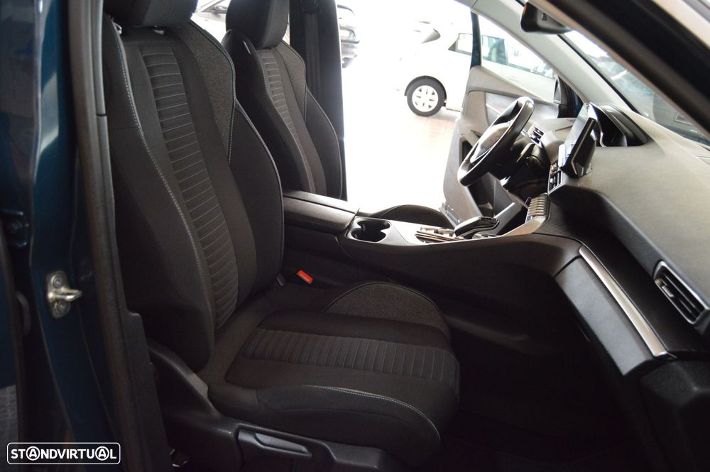Peugeot 5008 - 16