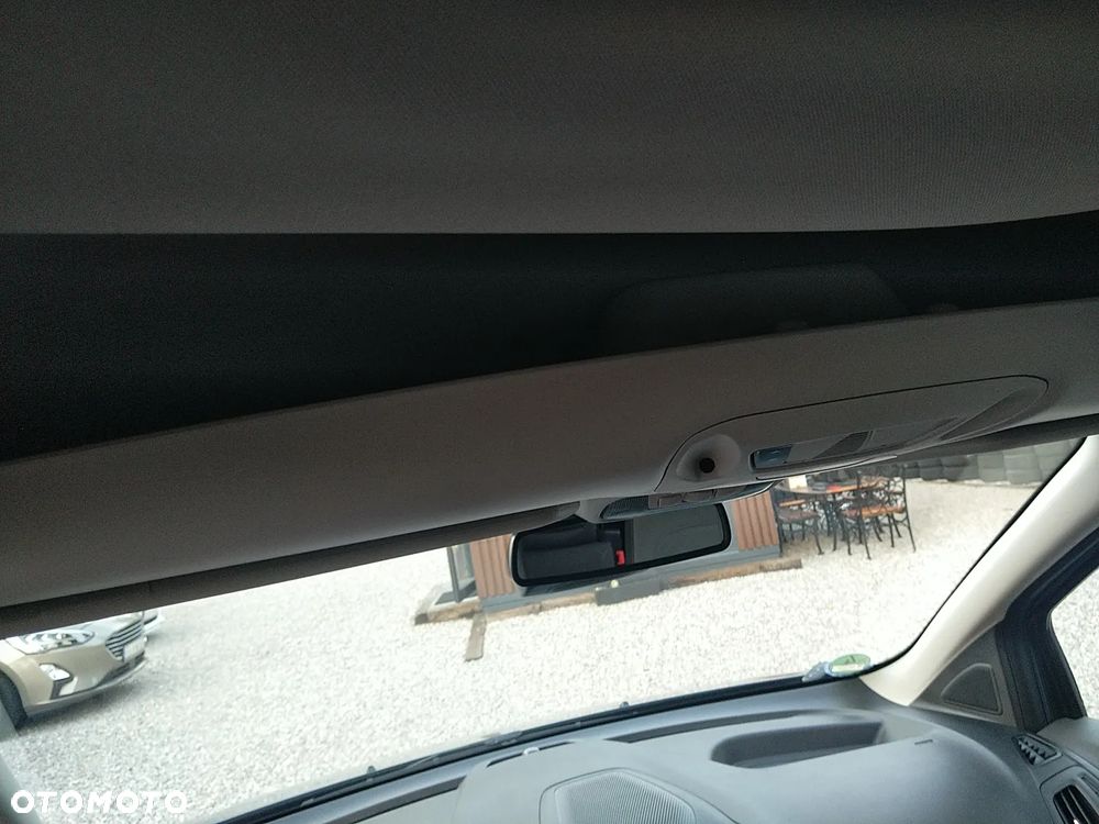 Ford Tourneo Connect - 28