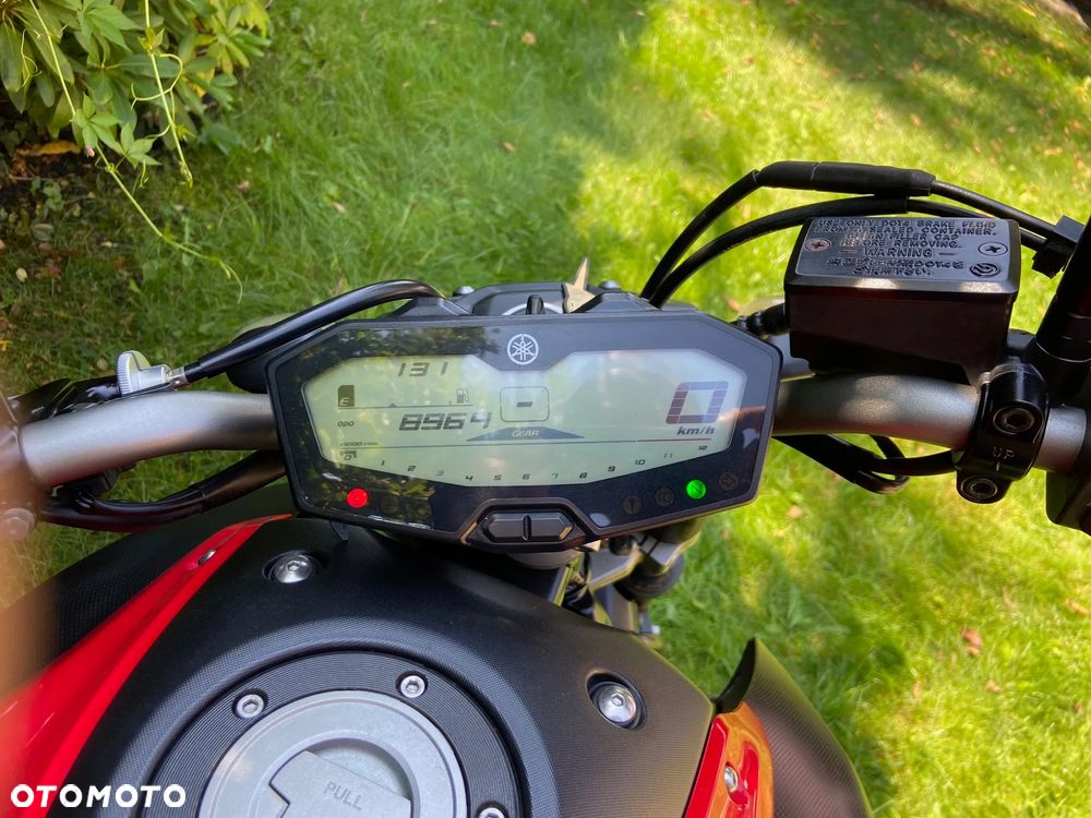 Yamaha MT - 5