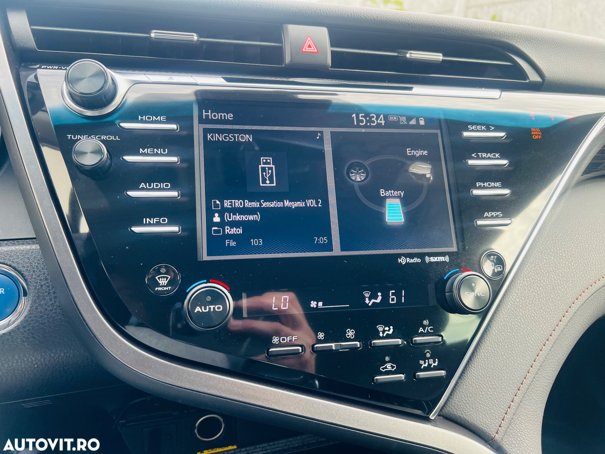 Toyota Camry Executive - 2