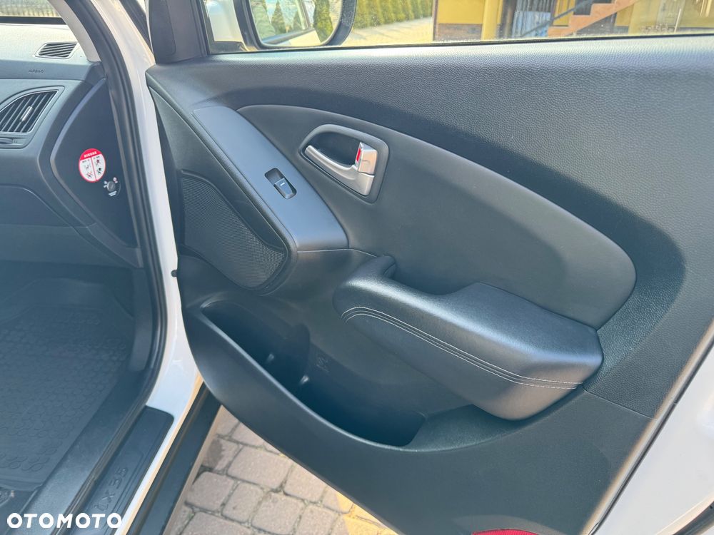 Hyundai ix35 - 13