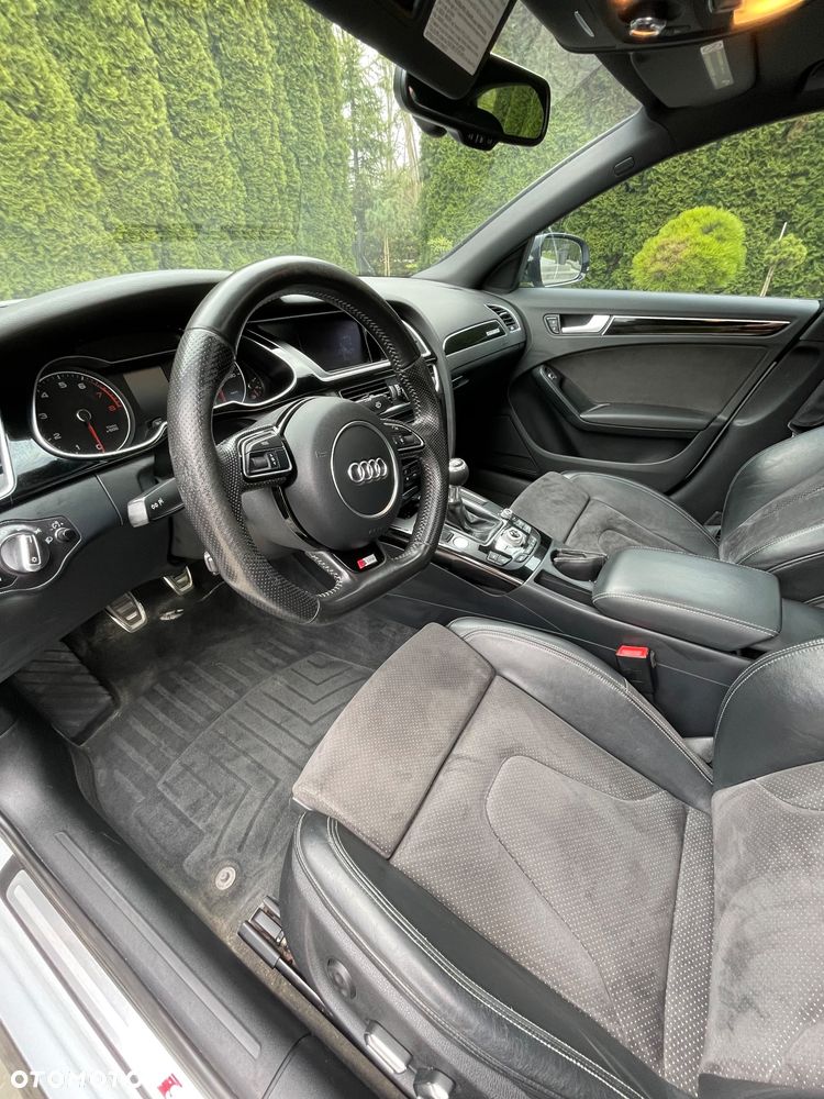 Audi A4 Limousine 2.0 TFSI Quattro - 8