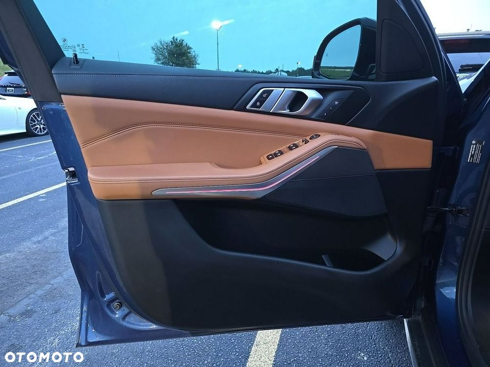 BMW X5 - 12