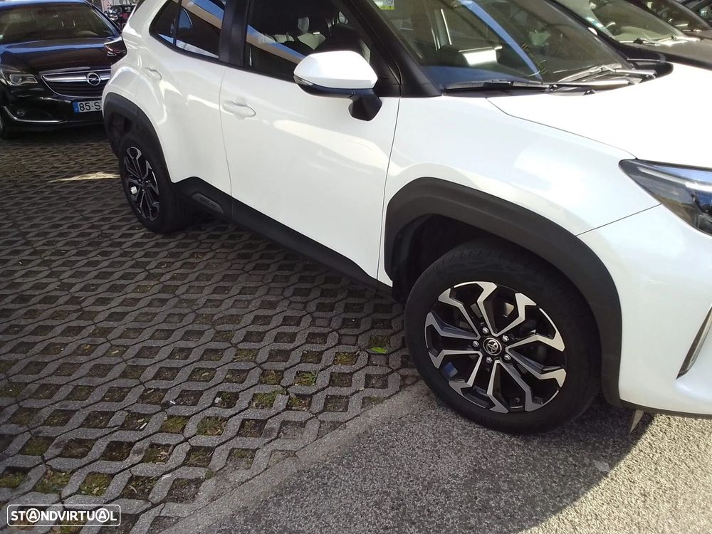 Toyota Yaris Cross 1.5 HDF Exclusive - 3