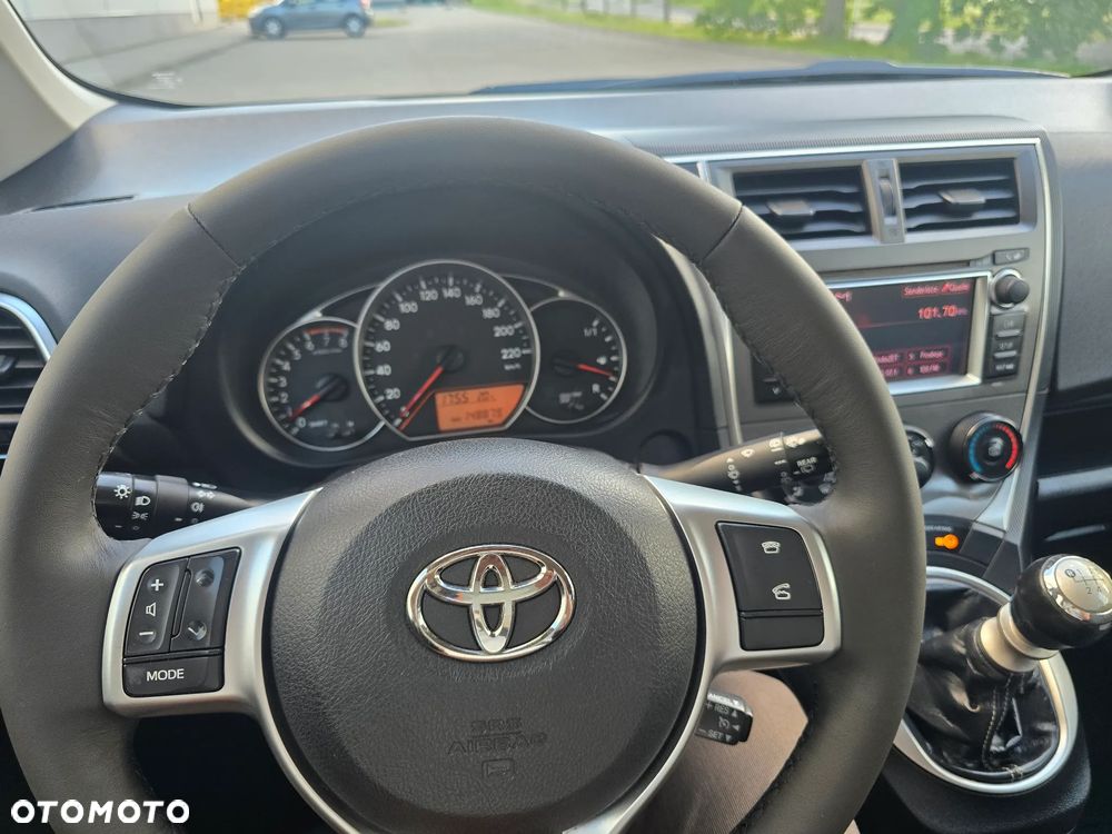 Toyota Verso S 1.33 VVT-i Life - 21