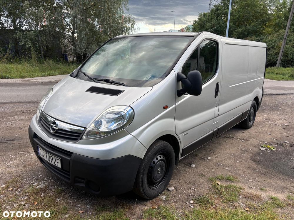 Opel Vivaro - 2