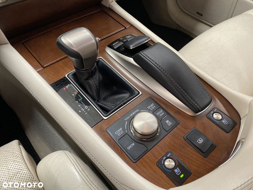 Lexus LS 460 Elite AWD - 14