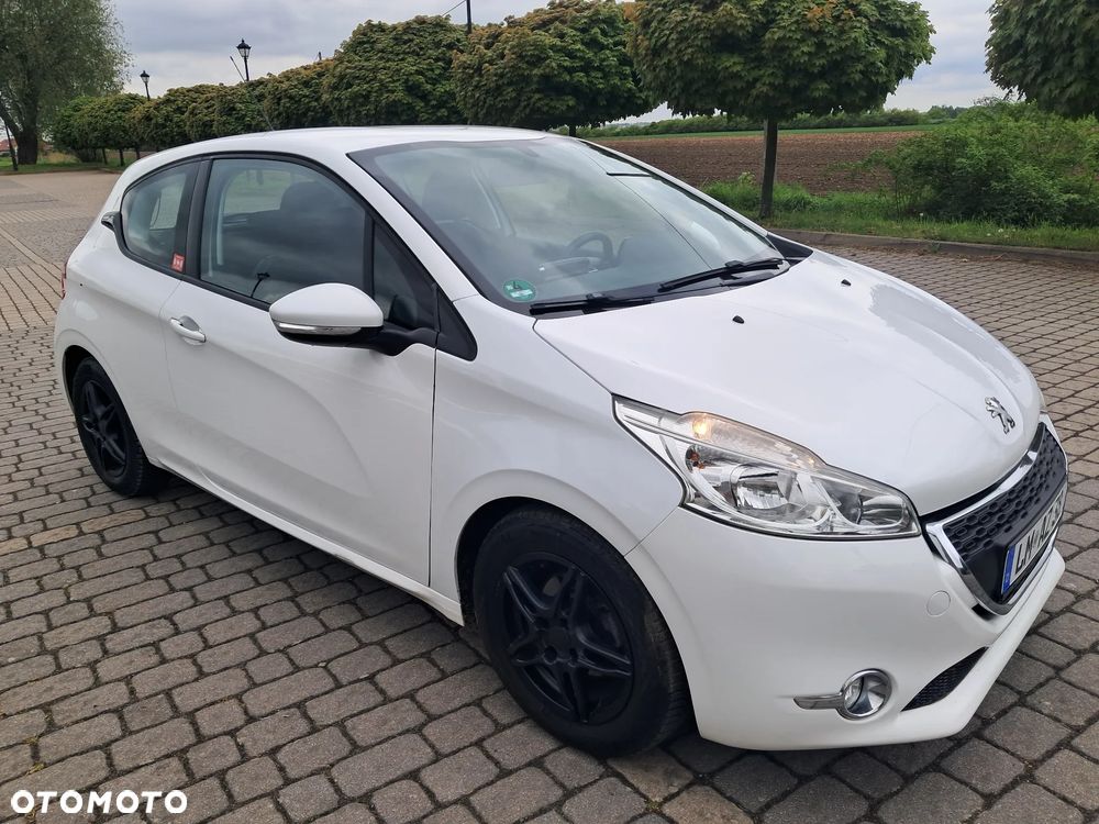 Peugeot 208 95 VTI Active - 11