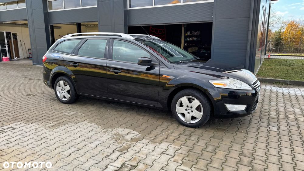Ford Mondeo 1.6 Ambiente - 3