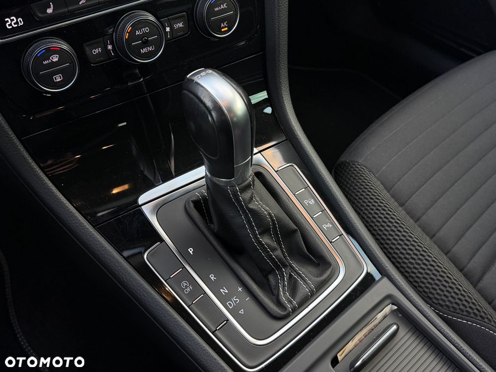 Volkswagen Golf 1.4 TSI BMT ACT Highline DSG - 23