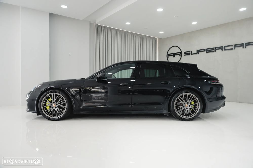 Porsche Panamera Sport Turismo 4 E-Hybrid Platinum Edition PDLS - 11