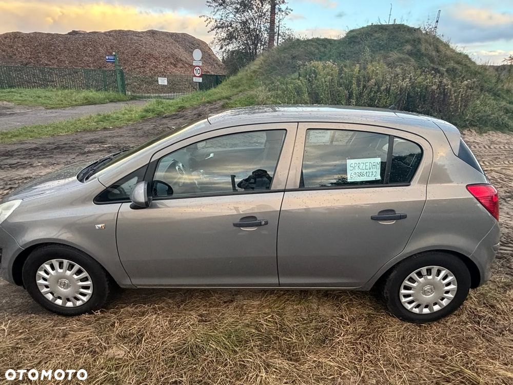 Opel Corsa - 4