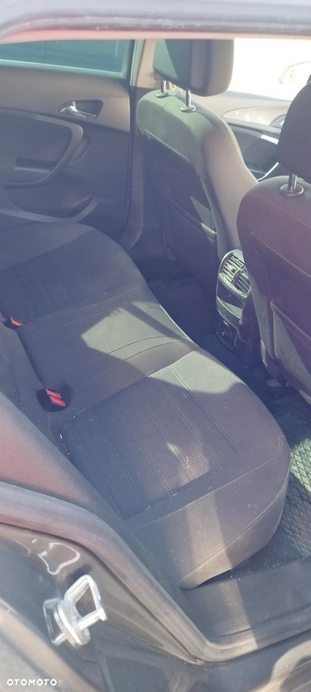 Opel Insignia - 9