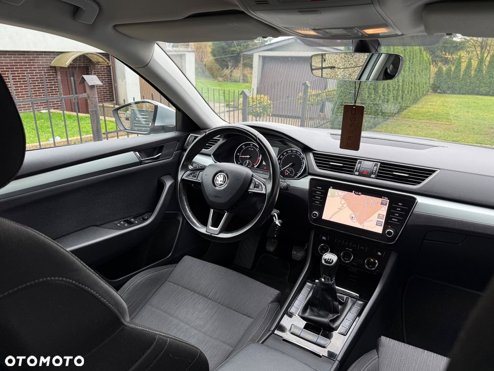 Skoda Superb Combi 1.6 TDI Ambition - 13