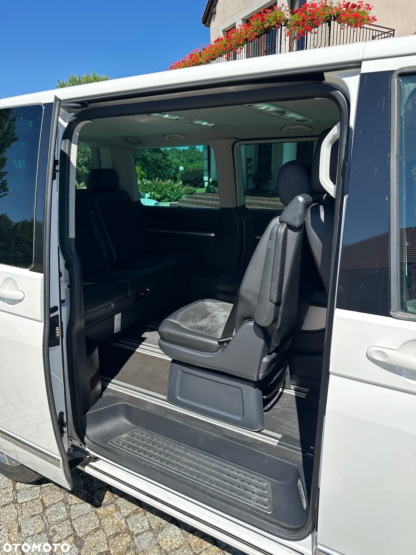 Volkswagen Multivan 2.0 BiTDI L1 Comfortline 4Motion DSG - 6