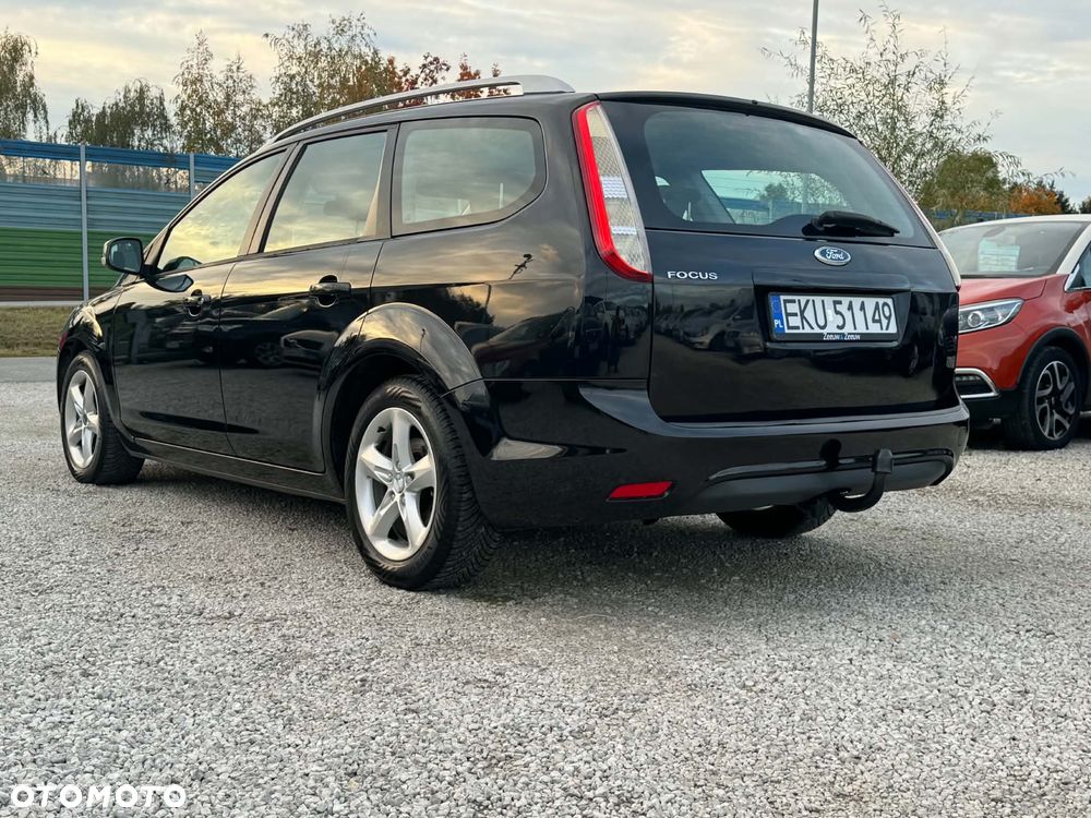 Ford Focus - 8