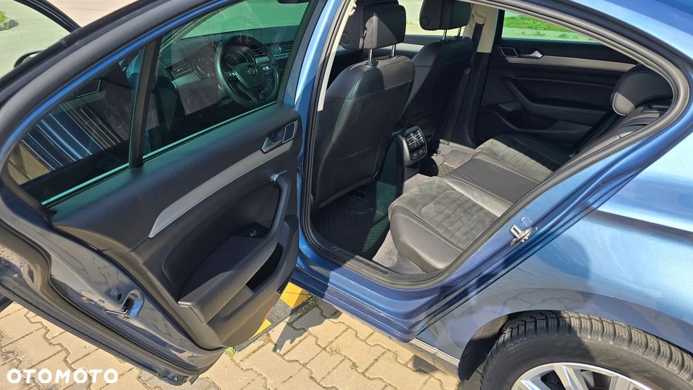 Volkswagen Passat 1.8 TSI BMT Highline DSG - 22