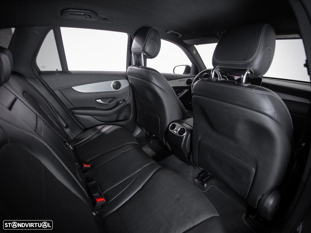 Mercedes-Benz GLC 300 de 4Matic - 10