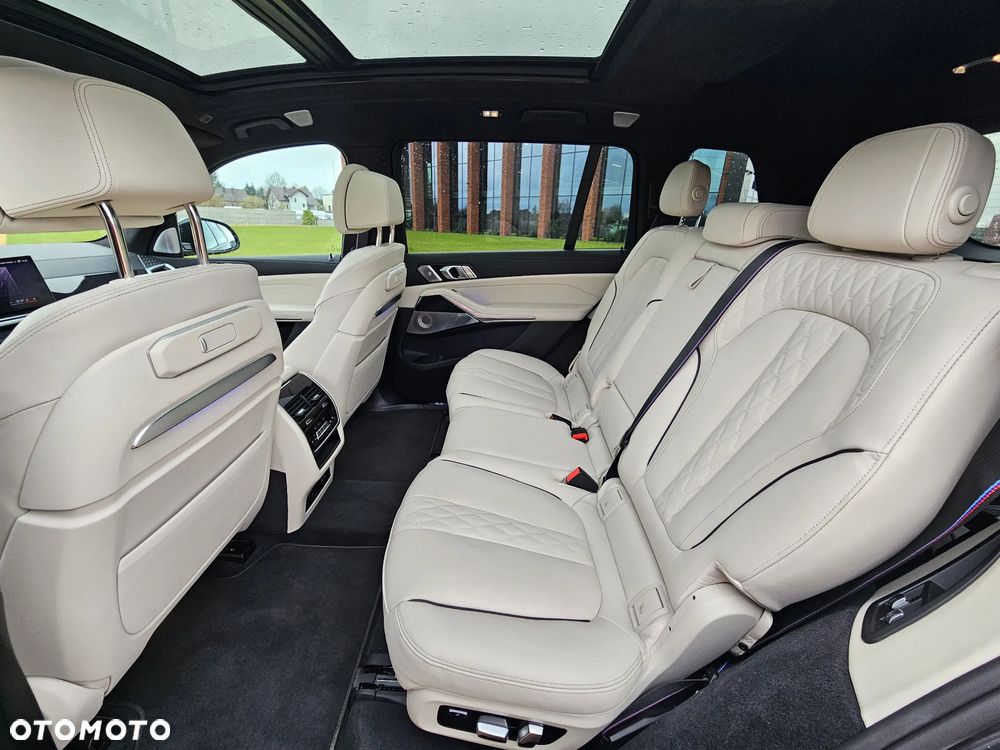 BMW X7 xDrive40i mHEV M Sport sport - 13