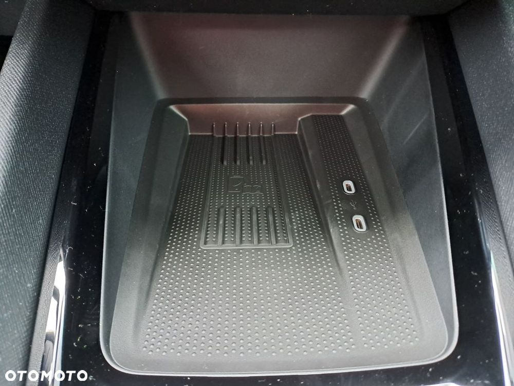 Skoda Octavia 1.5 TSI mHEV Drive Selection DSG - 12