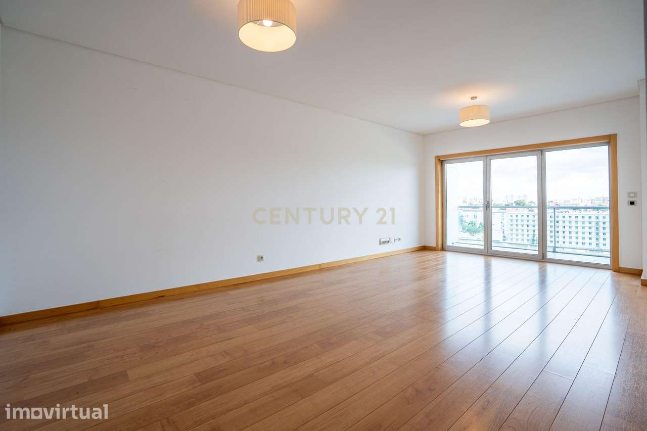 Apartamento T1 c/ vista panorâmica - Grande imagem: 3/28