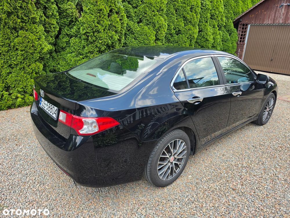 Honda Accord 2.0 Executive Nav - 7