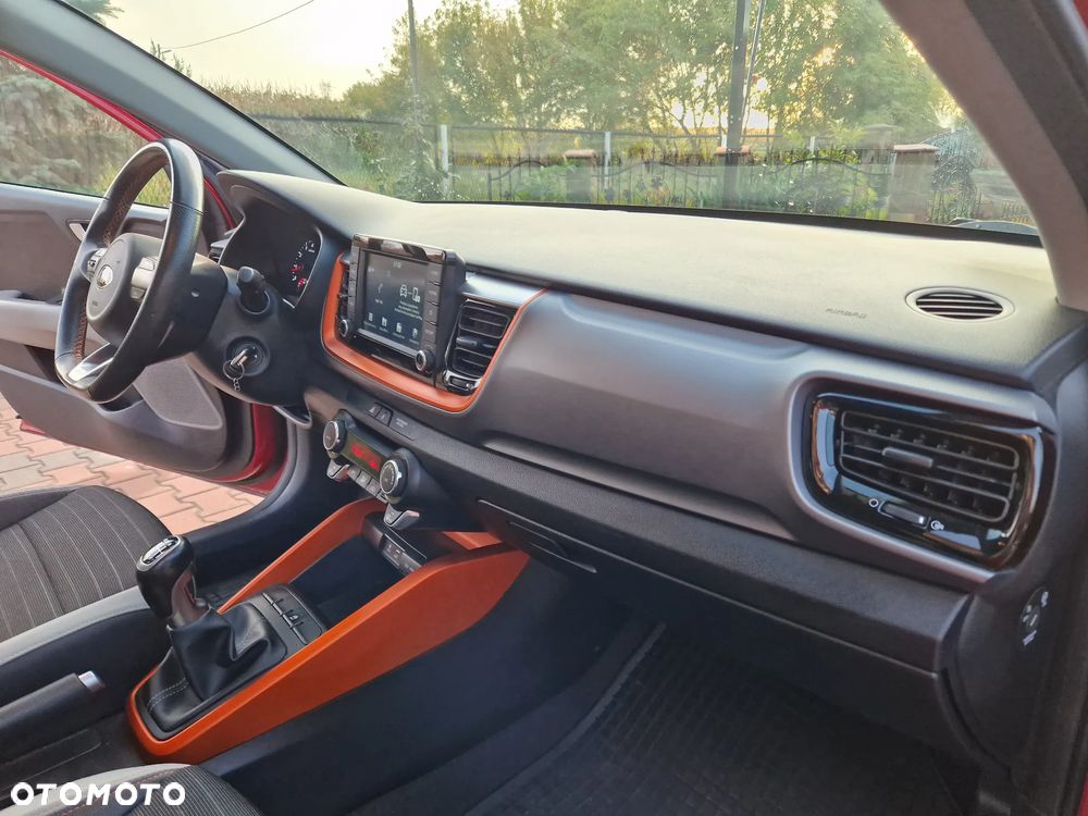 Kia Stonic 1.4 L - 26