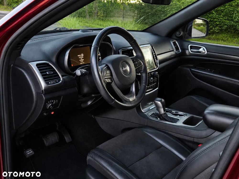 Jeep Grand Cherokee - 9