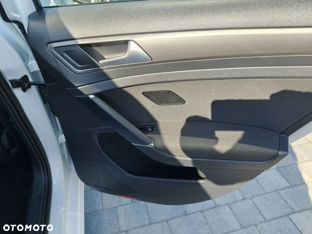 Volkswagen Golf 1.4 TSI BlueMotion Technology Comfortline - 25